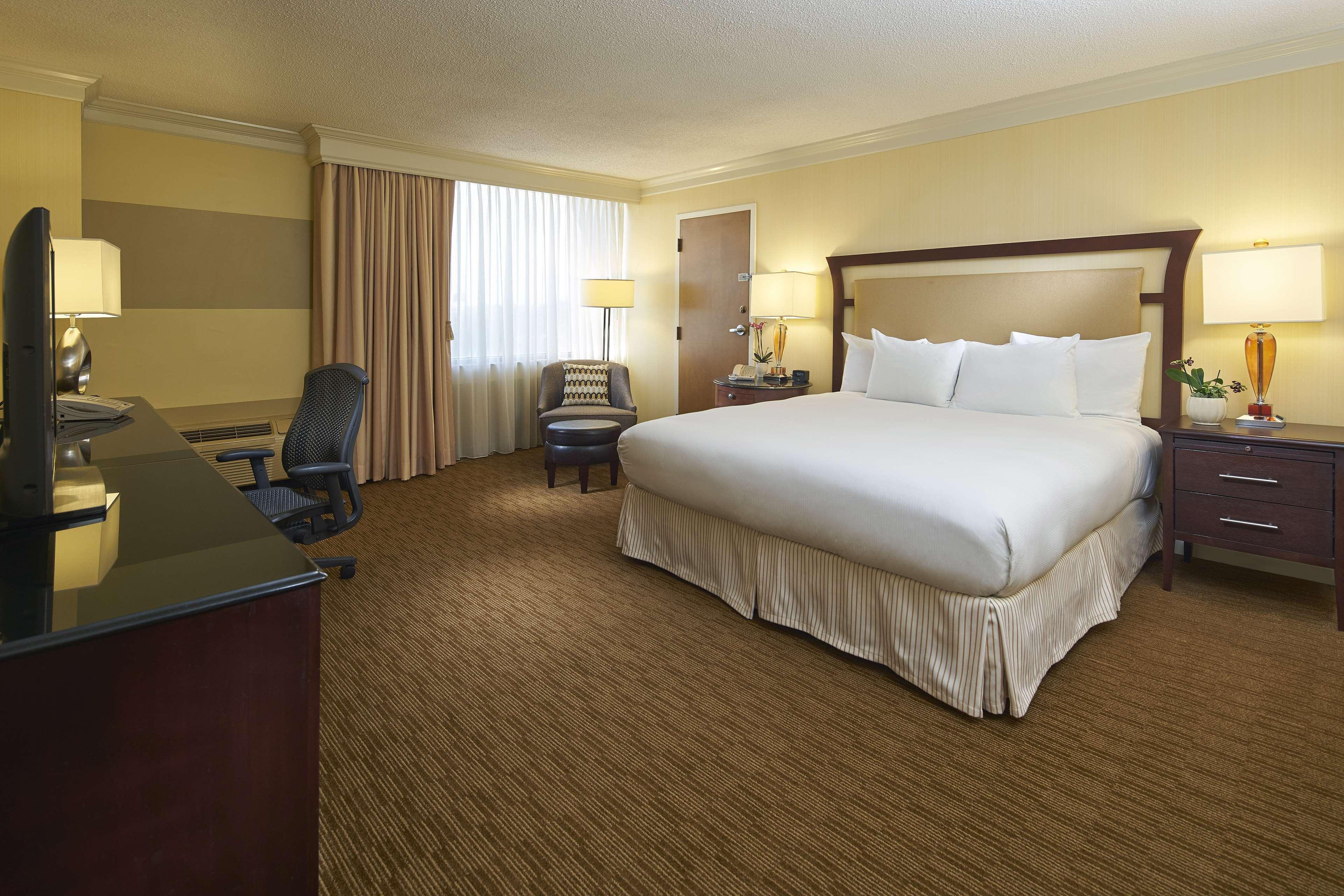 Hotel Hilton Raleigh North Hills Pokoj fotografie