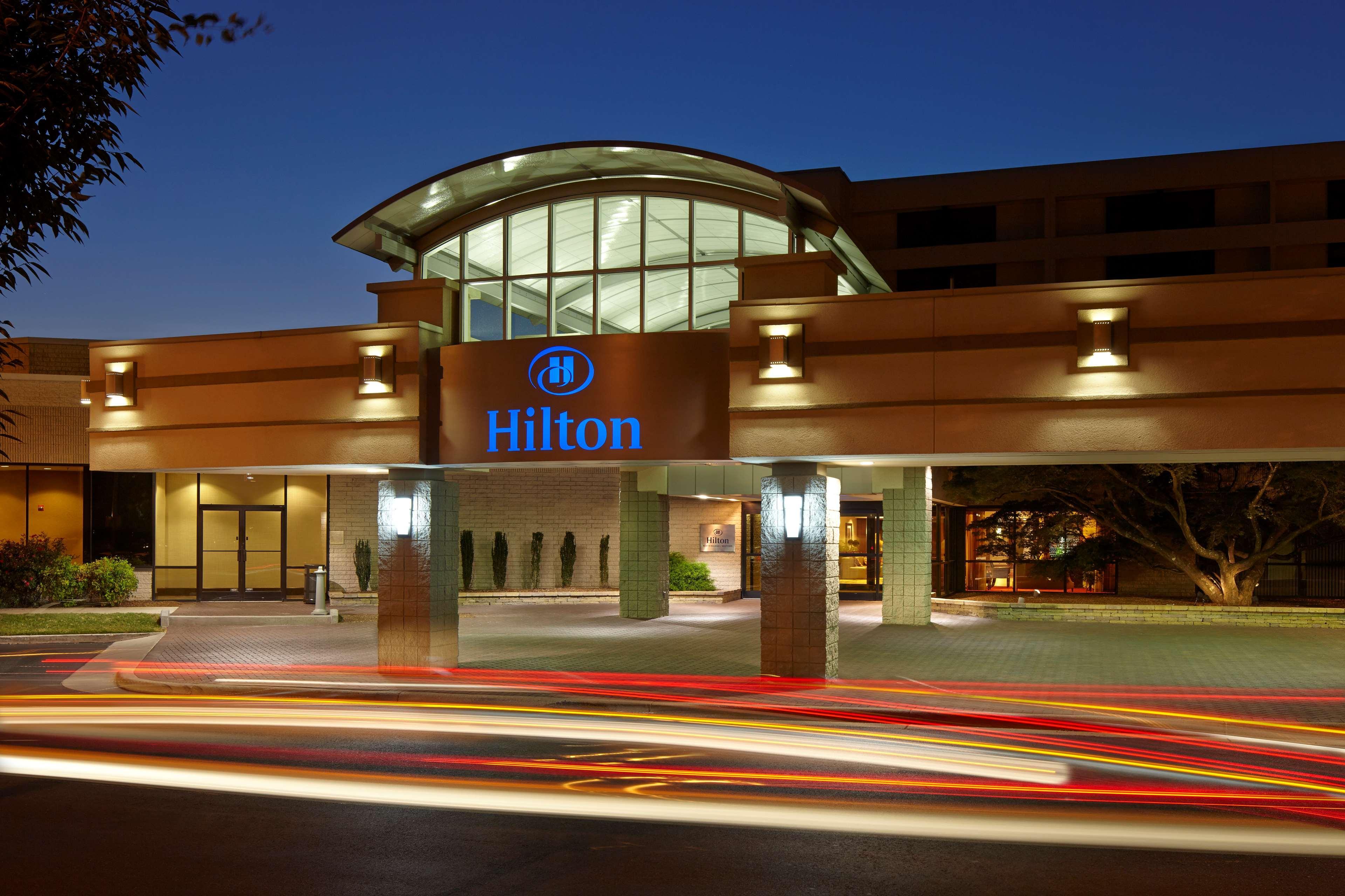 Hotel Hilton Raleigh North Hills Exteriér fotografie