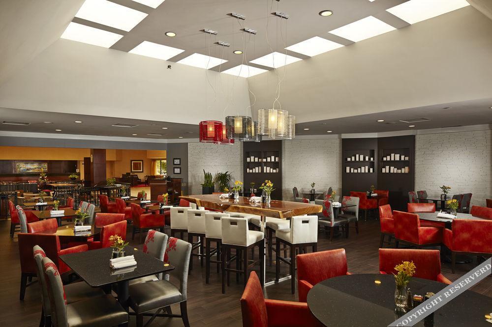 Hotel Hilton Raleigh North Hills Exteriér fotografie